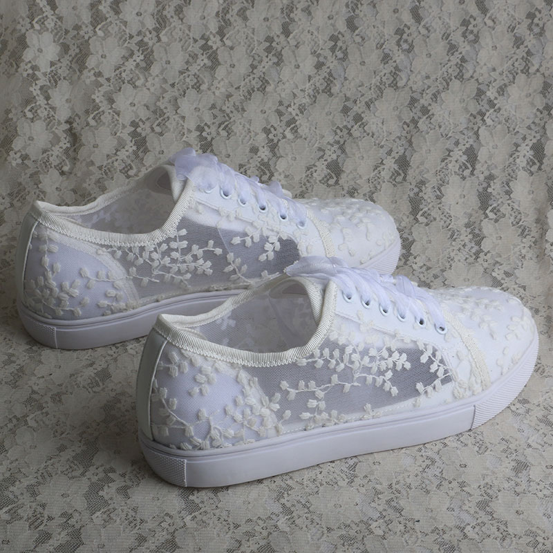 Wedopus White Sneakers for Wom - Embroidery Lace 评论和价格