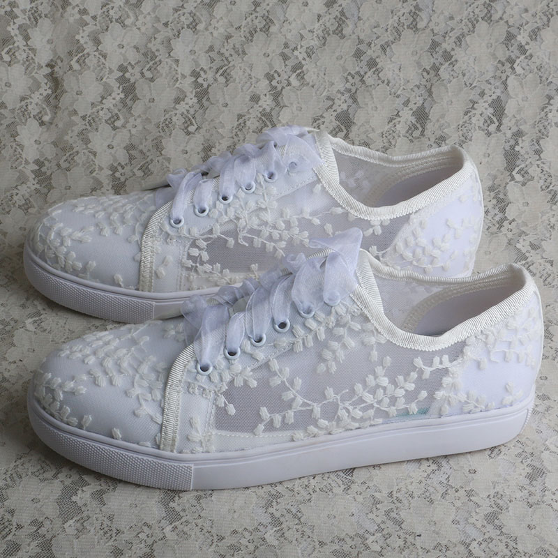Wedopus White Sneakers for Wom - Embroidery Lace 评论和价格