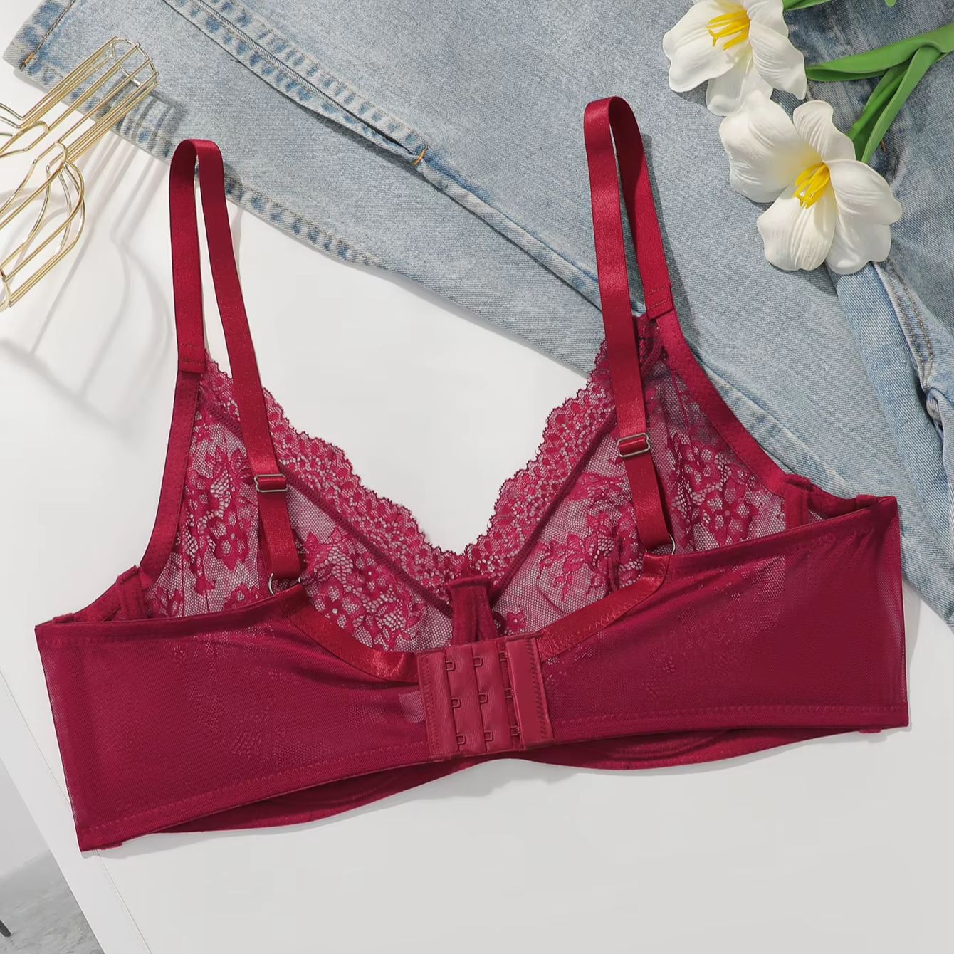 Women Plus Size Red Lace Sheer - Embroidery Lace 评论和价格